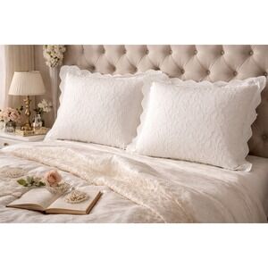 "New Traditions" White Matelasse Floral Scalloped Pillow Shams Set of 2 Portugal